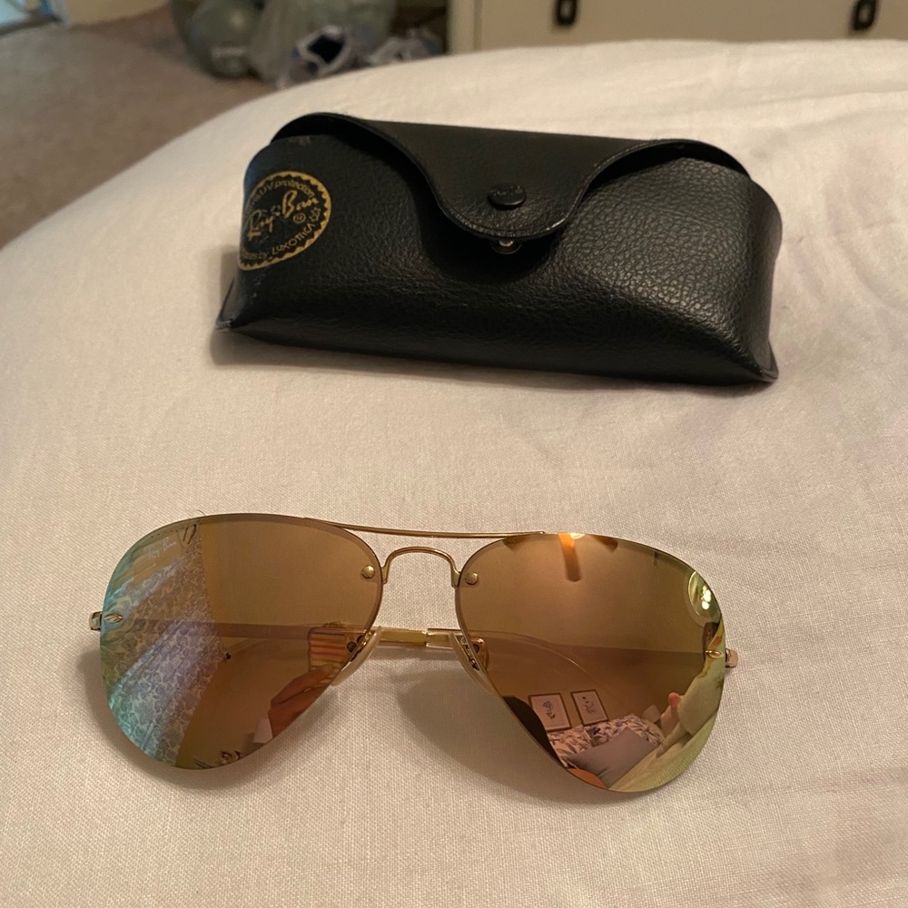 Rose Gold Ray-Ban Aviators